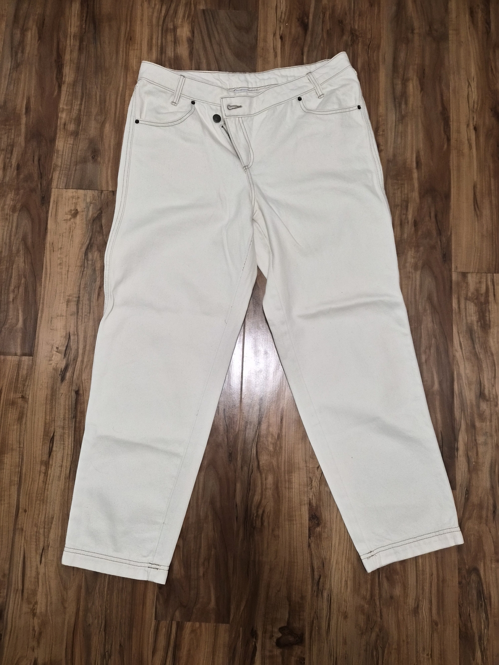 Women Straight Leg Jeans - Off White Size 10